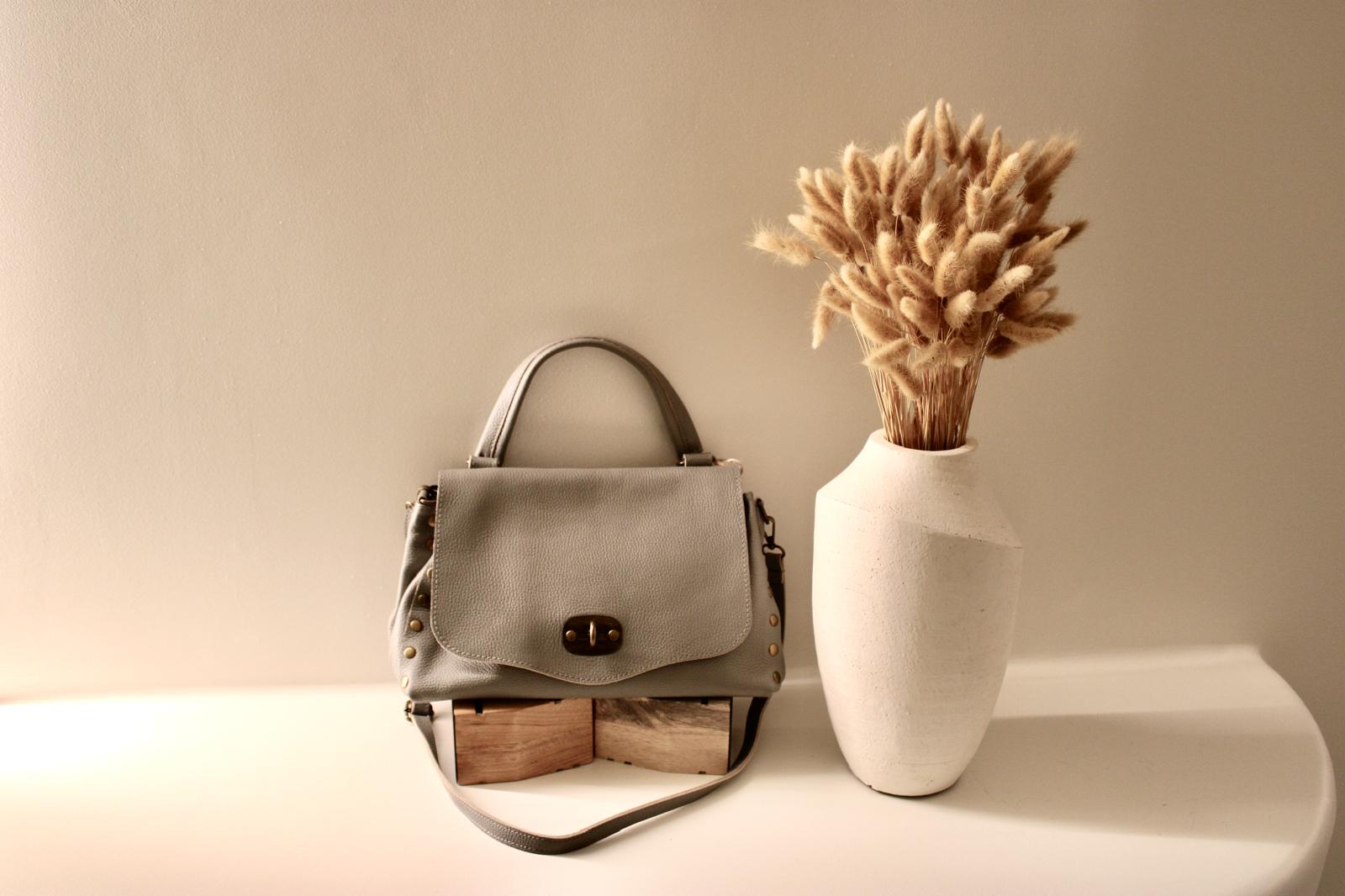 BOLSA STUDIO